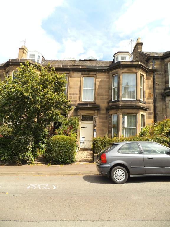 Menzies Guest House Edinburgh Exterior photo